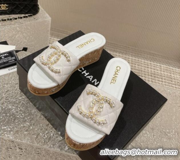 Hot Style Chanel Patent Calfskin Wedge Slide Sandals with Pearl CC White 619144