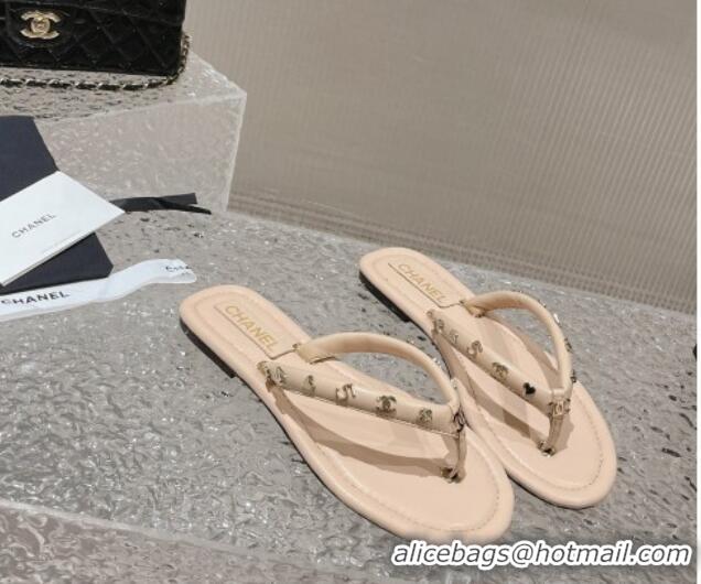 Stylish Chanel Leather Flat Thong Slide Sandals with CC Charm Nude 703057