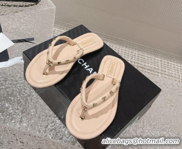 Stylish Chanel Leather Flat Thong Slide Sandals with CC Charm Nude 703057