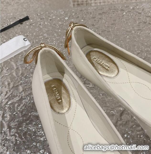 Pretty Style Chanel Calfskin Flat Ballerinas with Bow and CC Patch White 703084