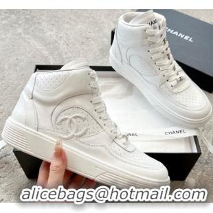 Trendy Design Chanel Calfskin High top Sneakers G45080 White