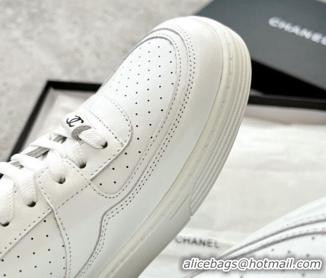 Trendy Design Chanel Calfskin High top Sneakers G45080 White