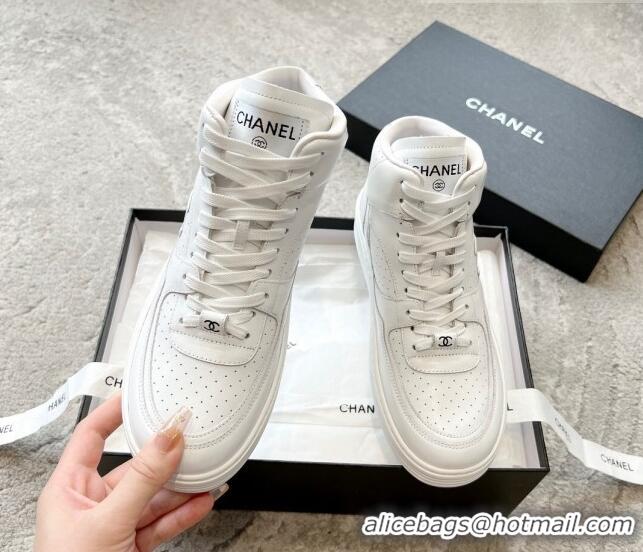 Trendy Design Chanel Calfskin High top Sneakers G45080 White