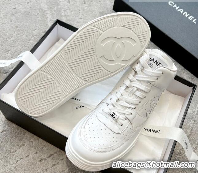 Trendy Design Chanel Calfskin High top Sneakers G45080 White