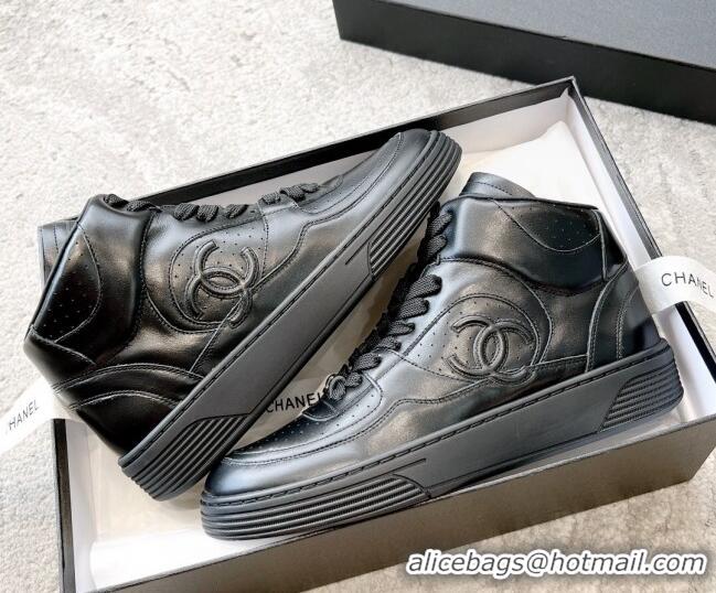 Sumptuous Chanel Calfskin High top Sneakers G45080 Black