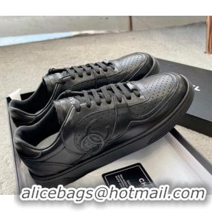 Stylish Chanel Calfskin Low top Sneakers G45080 Black