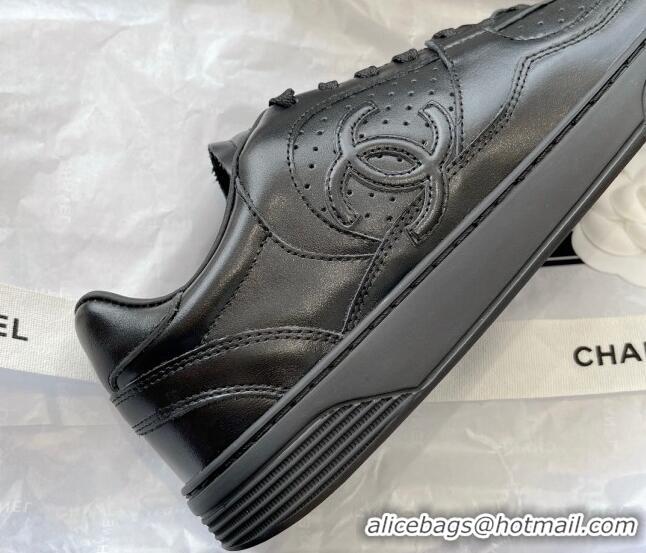 Stylish Chanel Calfskin Low top Sneakers G45080 Black