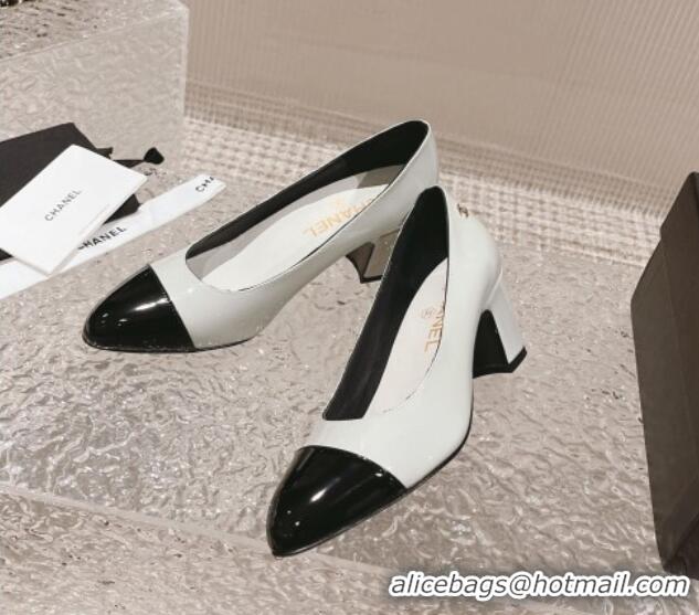 Unique Ladies Chanel Patent Calfskin Pumps 6.5cm in Patent Leather G45053 Light Grey