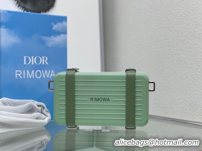 Famous Brand Dior x Rimowa Personal Clutch CD1401 Green 2023