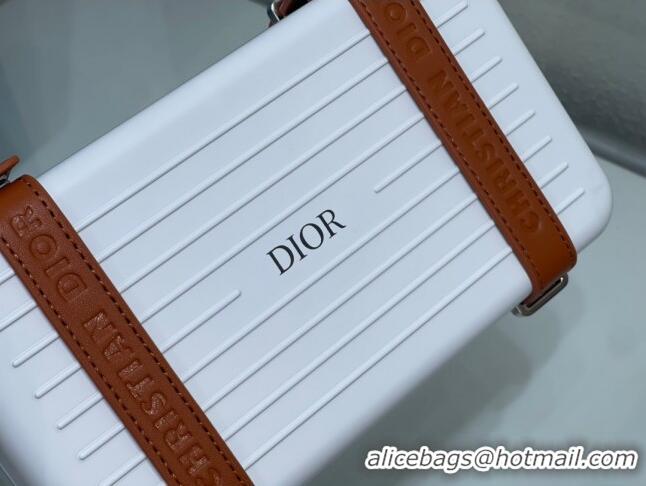 Good Product Crafted Dior x Rimowa Personal Clutch CD1401 White 2023