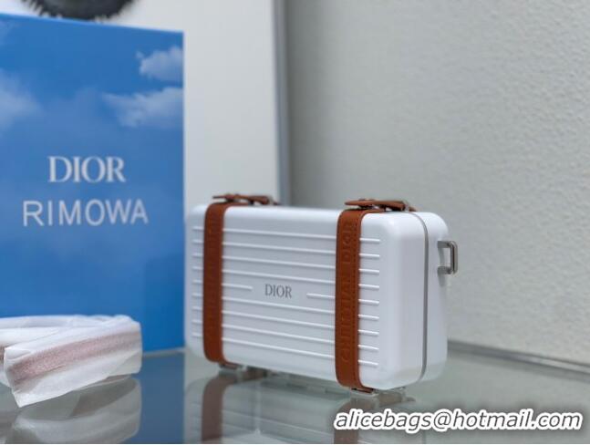 Good Product Crafted Dior x Rimowa Personal Clutch CD1401 White 2023