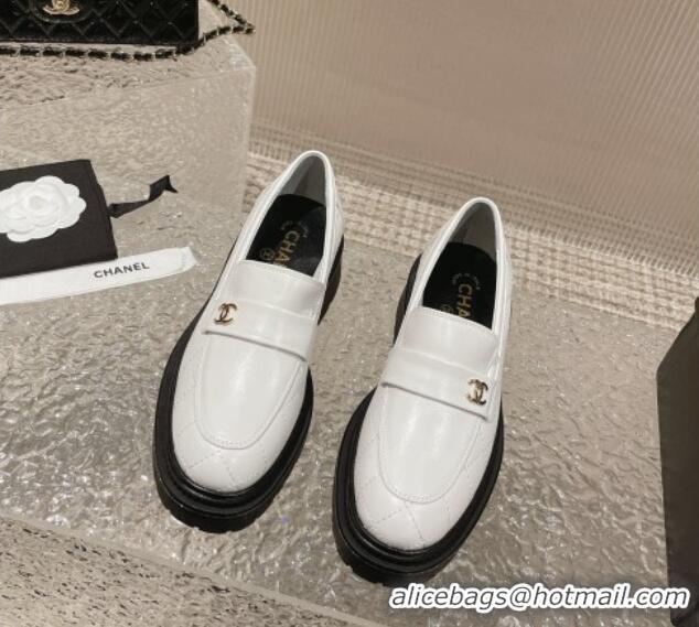 Popular Style Chanel Calfskin Loafers with CC White 719110