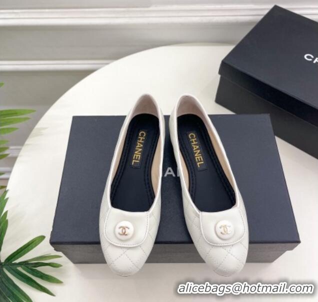 Top Design Chanel Lambskin Ballet Flat with CC Foldover White 719123