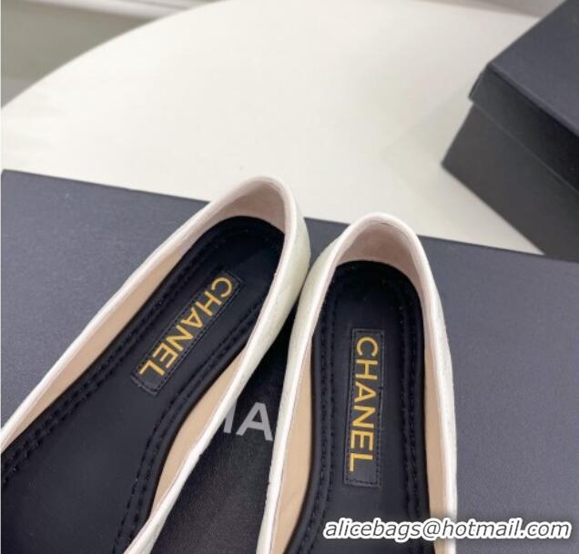 Top Design Chanel Lambskin Ballet Flat with CC Foldover White 719123