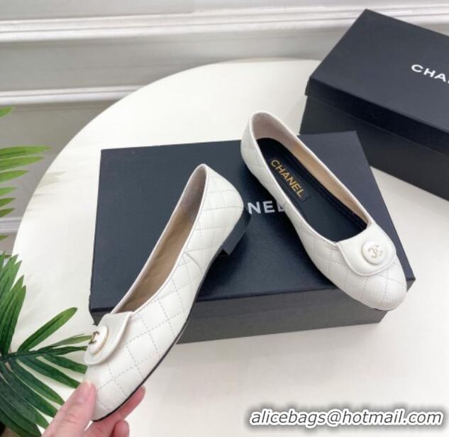 Top Design Chanel Lambskin Ballet Flat with CC Foldover White 719123