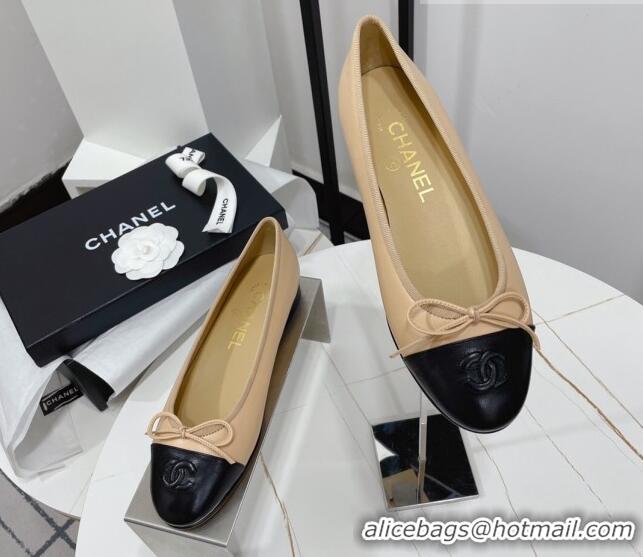 Good Looking Chanel Classic Calfskin Flat Ballerinas Beige/Black 724011