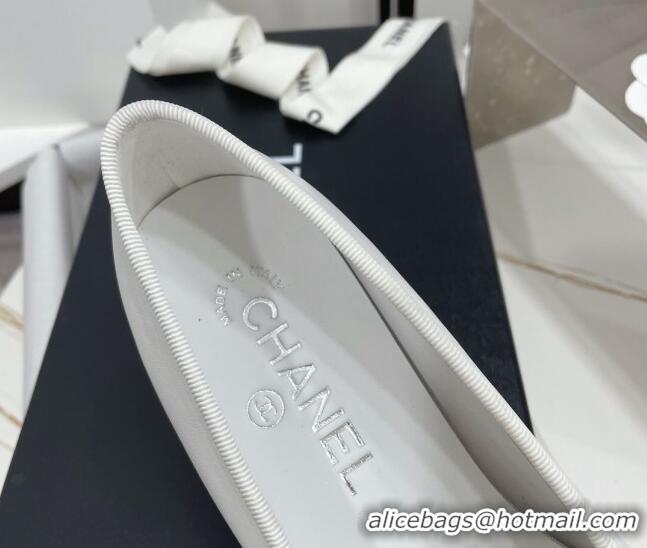 Best Product Chanel Classic Calfskin Flat Ballerinas White/Black 724018