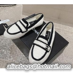 Durable Chanel Crochet Flat Loafers White 724038