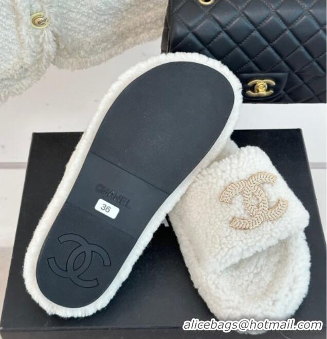 Duplicate Chanel CC Wool Flat Slide Sandals White 801057