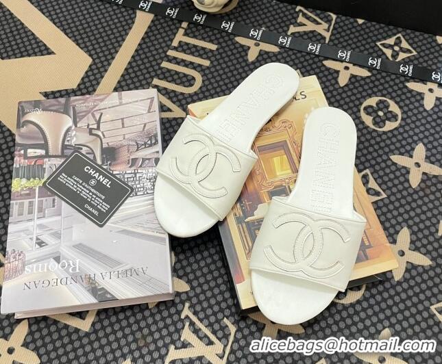 Discount Fashion Chanel Calfskin Flat Slide Sandals with Maxi CC All White 801116