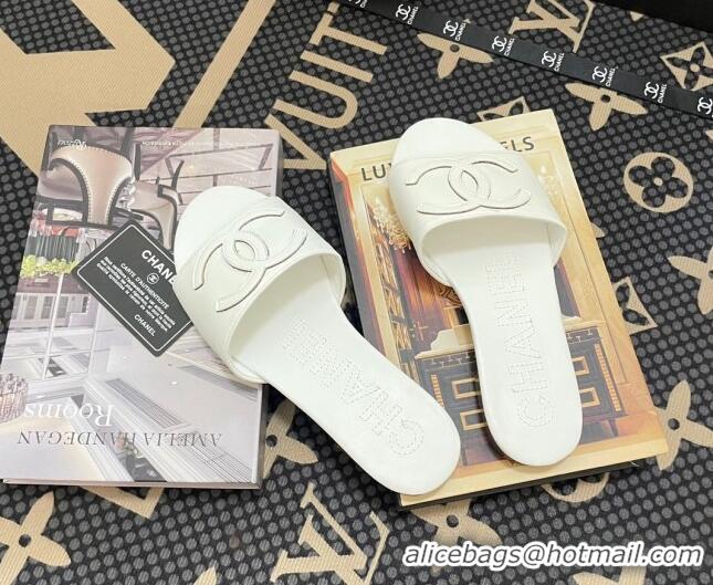 Discount Fashion Chanel Calfskin Flat Slide Sandals with Maxi CC All White 801116