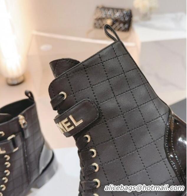 Good Looking Chanel Quilted Lambskin & Patent Calfskin Ankle Combat Boots G45005 Black 802001