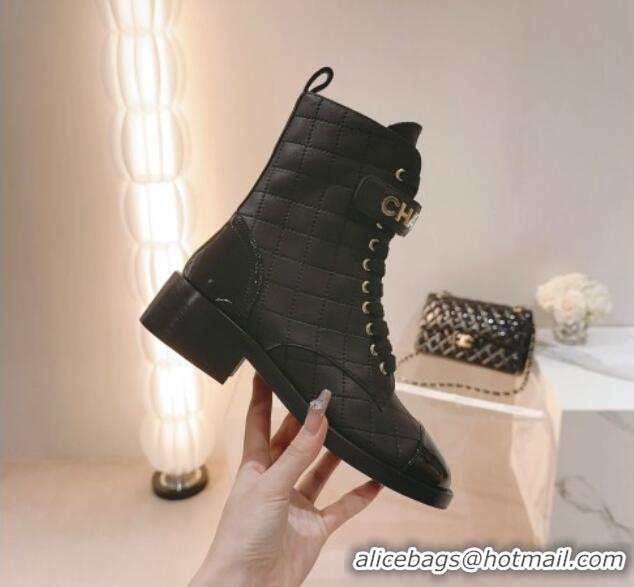 Good Looking Chanel Quilted Lambskin & Patent Calfskin Ankle Combat Boots G45005 Black 802001