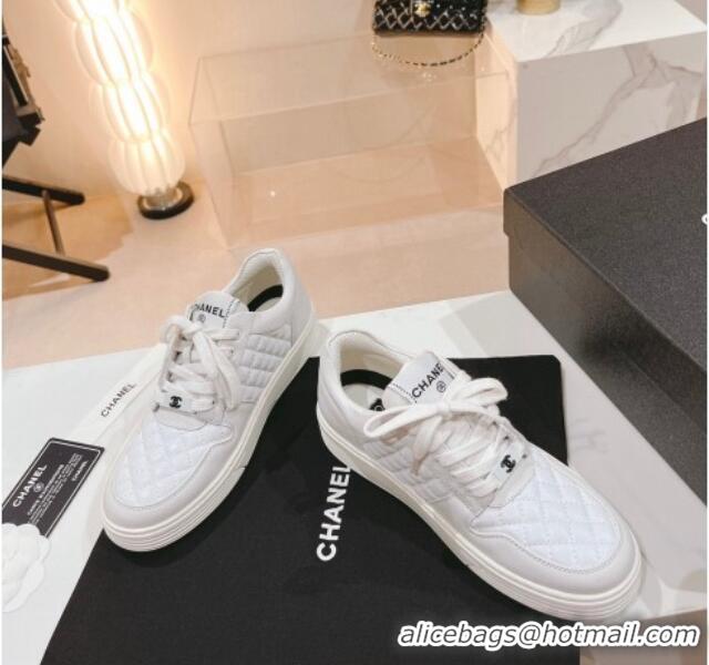 Best Grade Chanel Quilted Calfskin Low Top Sneakers White 802015