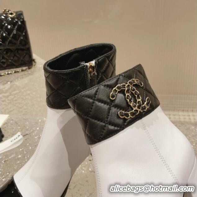 Shop Duplicate Chanel Quilted Lambskin & Calfskin Ankle Boots 7cm White/Black 802034