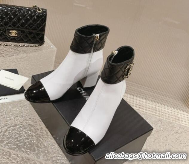 Shop Duplicate Chanel Quilted Lambskin & Calfskin Ankle Boots 7cm White/Black 802034