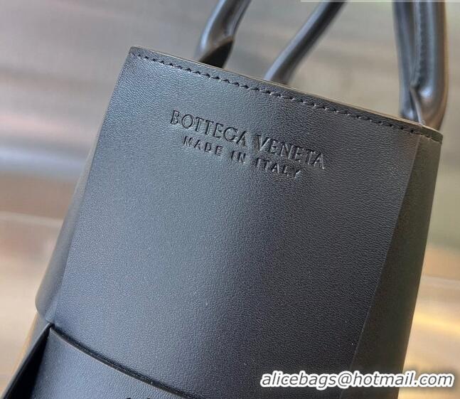 Most Popular Bottega Veneta Medium Arco Tote Bag in Intrecciato Leather 729244 Black 2023