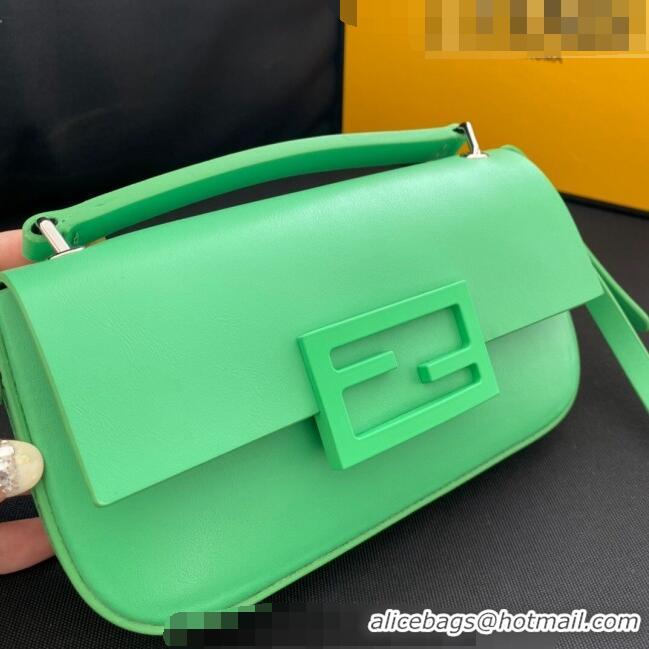 Buy Fashionable Fendi Baguette Bag Phone in Calf Leather 37390 Green 2023