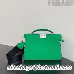 Hot Sell Fendi Peekaboo ISeeU XCross Bag in Grained Leather F6120 Green 2023