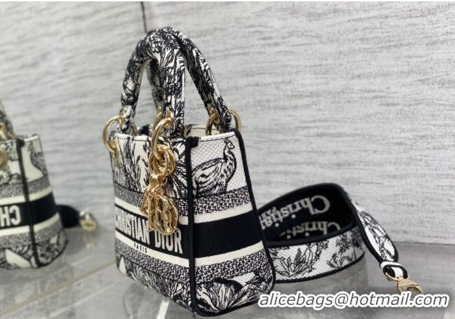 Top Design Dior Mini Lady D-Lite Bag in Toile de Jouy Voyage Embroidery CD6085 White and Black 2023