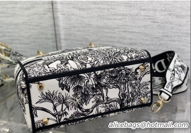 Most Popular Dior Medium Lady D-Lite Bag in Toile de Jouy Voyage Embroidery CD6086 White and Black 2023