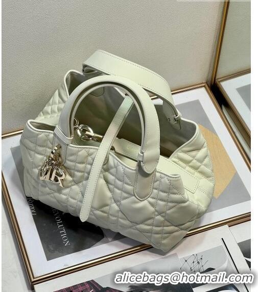 Grade Quality Dior Small Toujours Tote bag in Macrocannage Calfskin F1027 White 2023