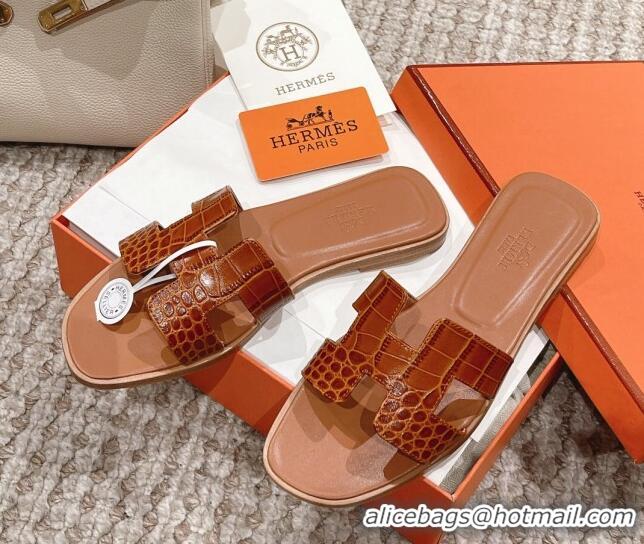 Top Grade Hermes Classic Flat Slide Sandals in Crocodile Embossed Leather Brown 525155