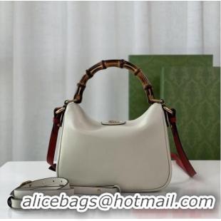 Inexpensive GUCCI DIANA SMALL SHOULDER BAG 746251 white