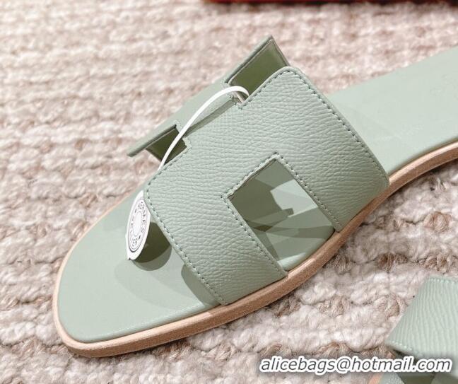 Sophisticated Hermes Classic Oran Flat Slide Sandals in Epsom Leather Light Green 525166