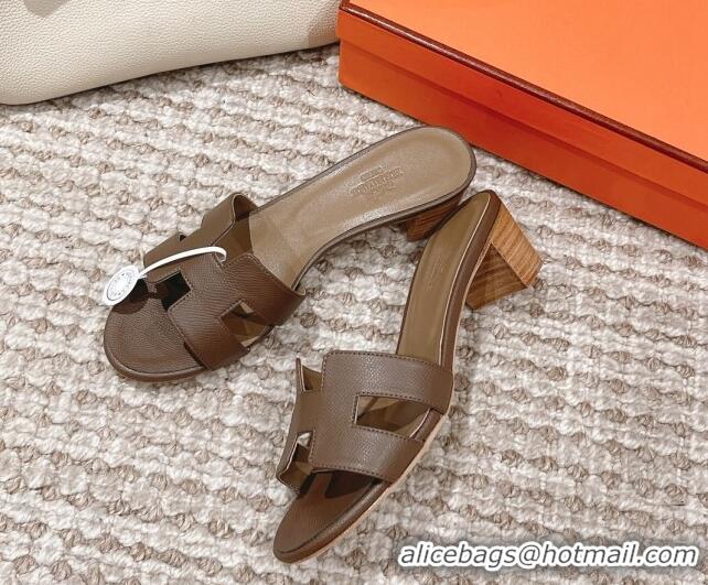 Sophisticated Hermes Classic Oasis Heel Slide Sandals 4.5cm in Grained Leather Elephant Grey 530006