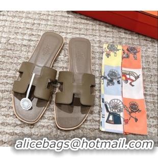 Stylish Hermes Classic Oran Calfskin Flat Slide Sandals Grey 530037