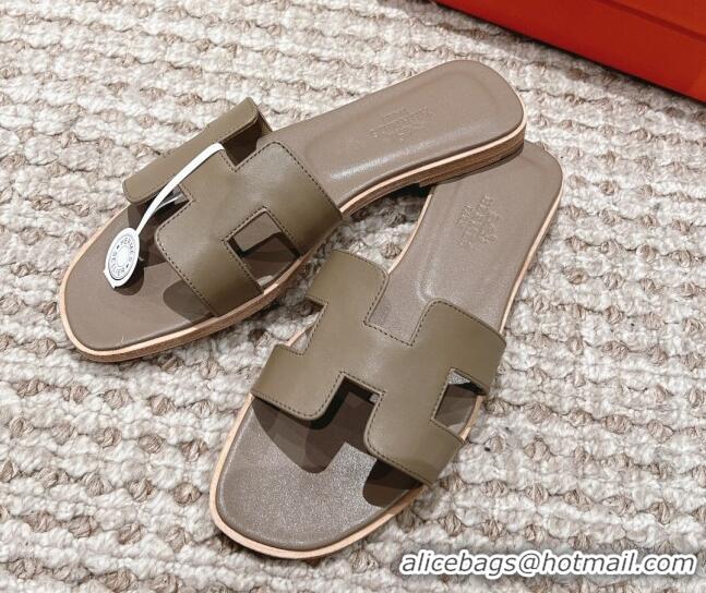 Stylish Hermes Classic Oran Calfskin Flat Slide Sandals Grey 530037