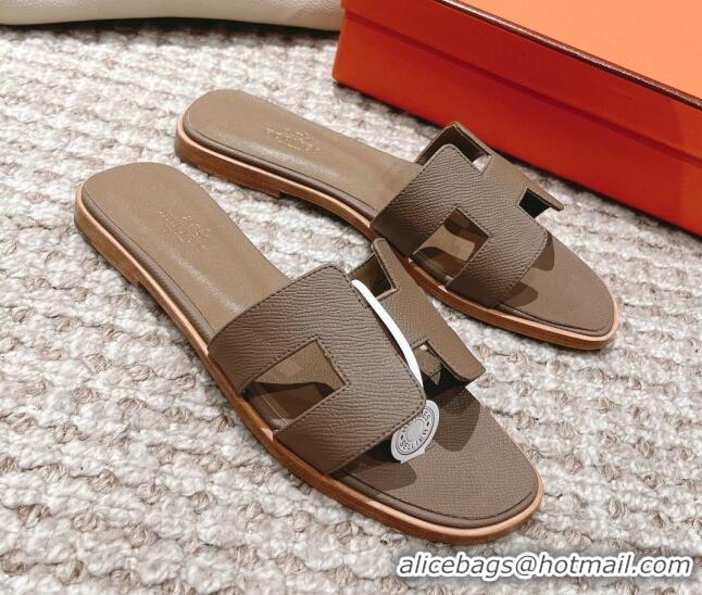 Good Quality Hermes Classic Oran Flat Slide Sandals in Grained Leather Elephant Grey 530039