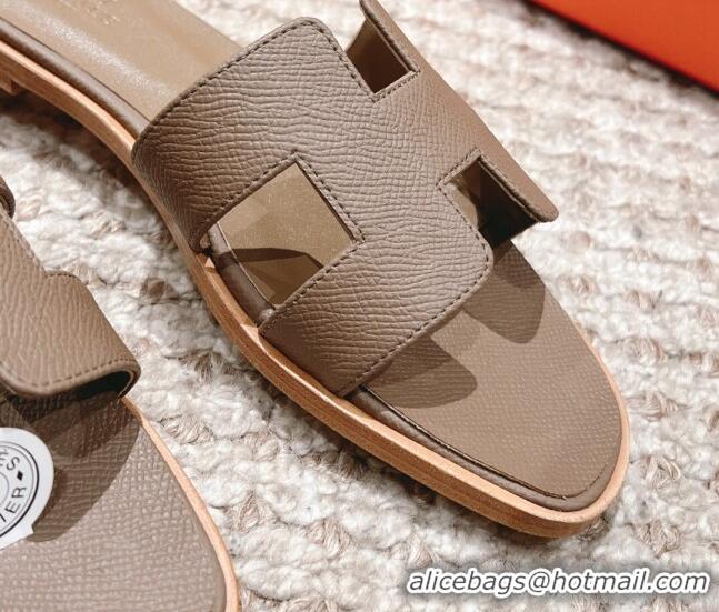 Good Quality Hermes Classic Oran Flat Slide Sandals in Grained Leather Elephant Grey 530039