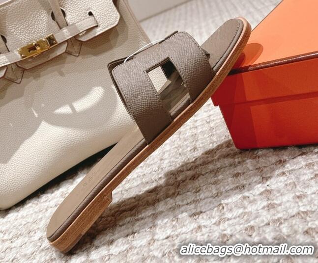 Good Quality Hermes Classic Oran Flat Slide Sandals in Grained Leather Elephant Grey 530039