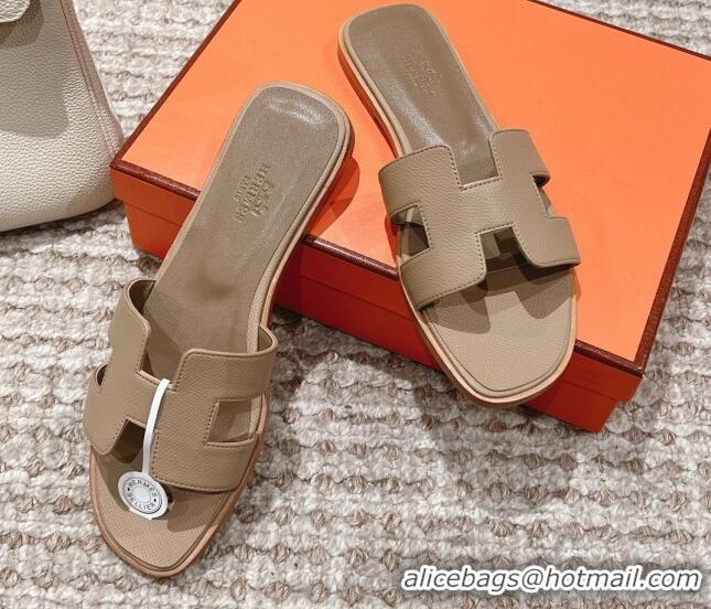 Top Grade Hermes Classic Oran Flat Slide Sandals in Grained Leather Grey 530041