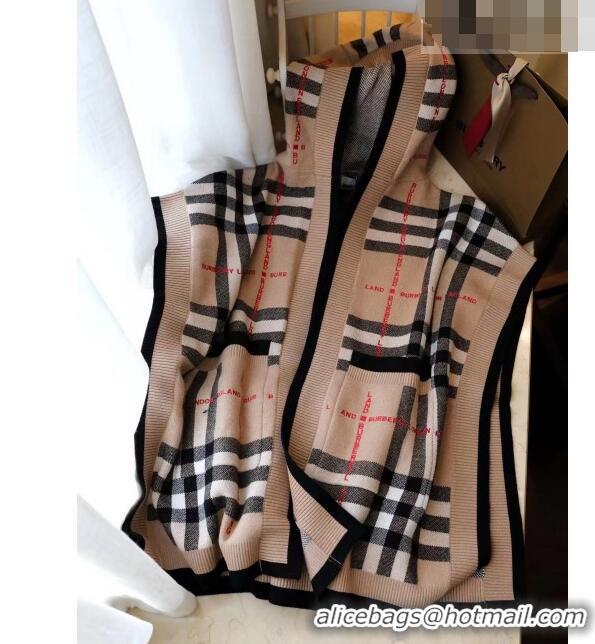 Luxurious Discount Burberry Check Wool Cashmere Blend Hooded Cape B8808 2023