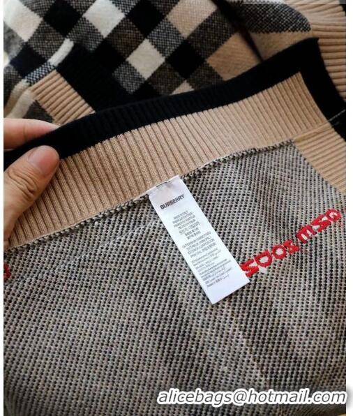 Luxurious Discount Burberry Check Wool Cashmere Blend Hooded Cape B8808 2023