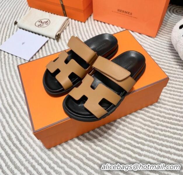 Pretty Style Hermes Chypre Flat Sandals in Smooth Leather Brown/Black 0531019