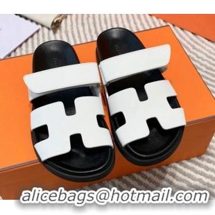 Discount Hermes Chypre Flat Sandals in Smooth Leather White/Black 0531020